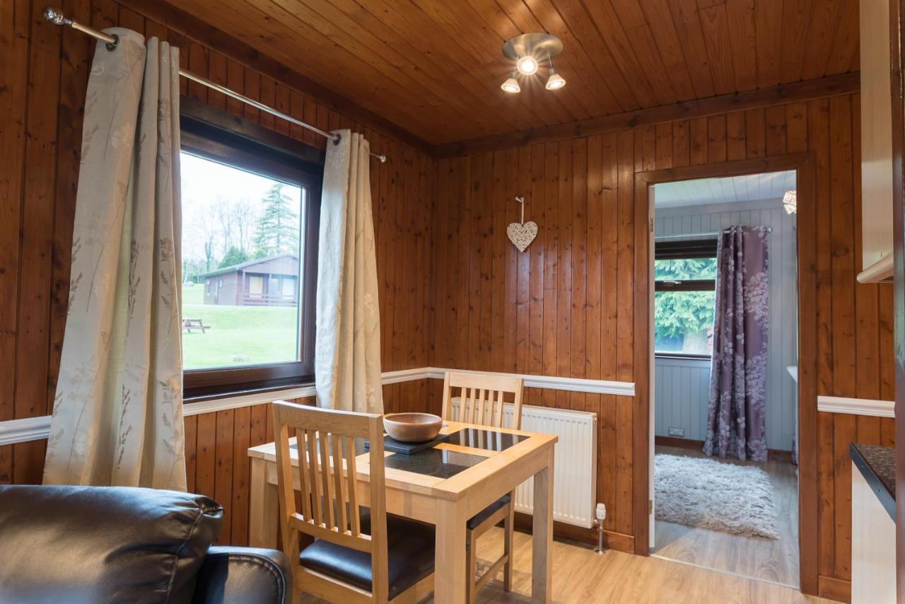 Bluebell Lodge 9 With Hot Tub Newton Stewart Dış mekan fotoğraf